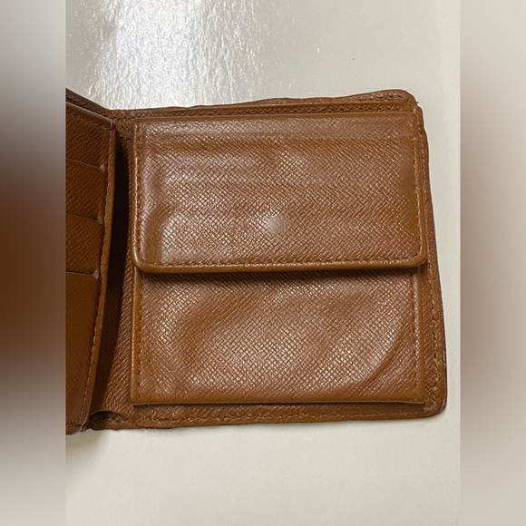 Louis Vuitton Vintahe wallet - Picture 10 of 12